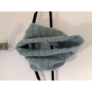 Handmade 100% Cashmere Light Blue Knitted Infinity Scarf